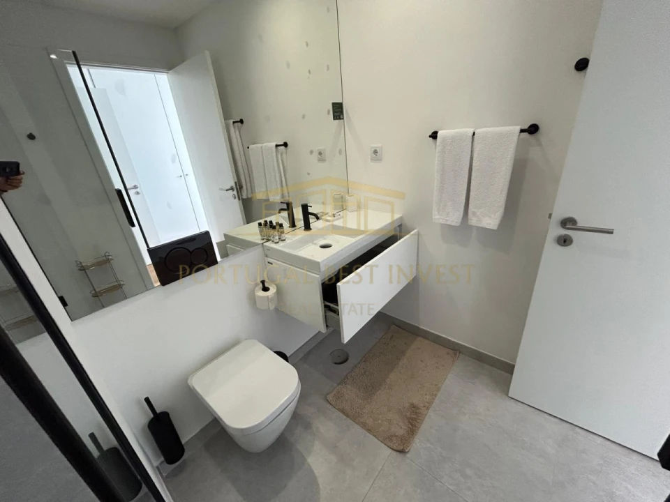 Apartamento T3 para Venda em Ferragudo Foto 32