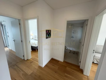 Apartamento T3 para Venda em Ferragudo