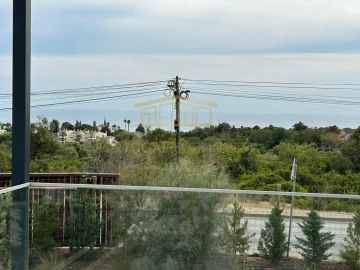 Apartamento T3 para Venda em Ferragudo
