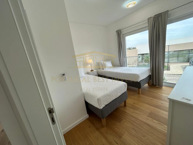 Apartamento T3 para Venda em Ferragudo Foto 12