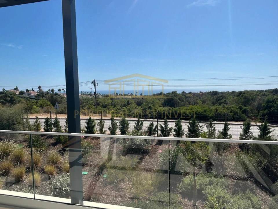 Apartamento T3 para Venda em Ferragudo Foto 38