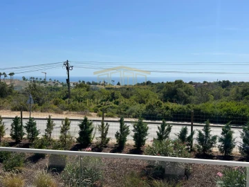 Apartamento T3 para Venda em Ferragudo
