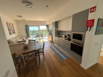 Apartamento T3 para Venda em Ferragudo