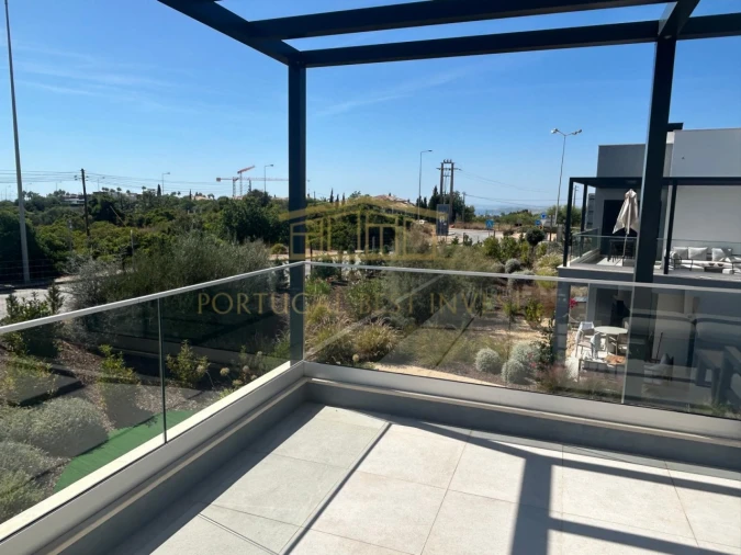 Apartamento T3 para Venda em Ferragudo Foto 5