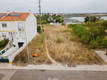 Terreno para Venda em Atouguia da Baleia