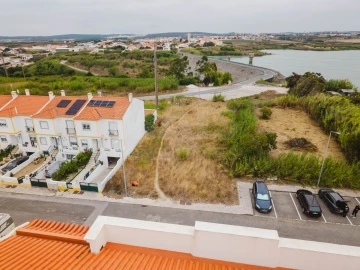 Terreno para Venda em Atouguia da Baleia