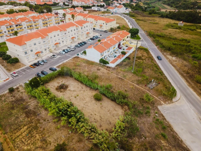 Terreno para Venda em Atouguia da Baleia Foto 5