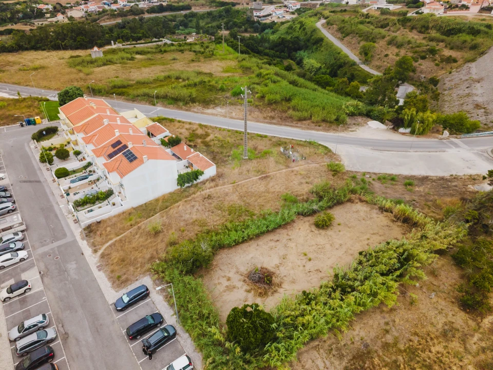 Terreno para Venda em Atouguia da Baleia Foto 6