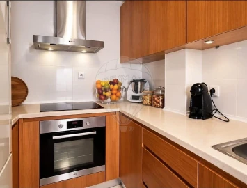 Apartamento T3 para Venda em Massamá e Monte Abraão
