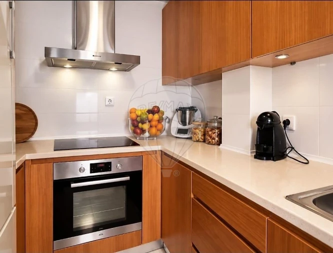 Apartamento T3 para Venda em Massamá e Monte Abraão Foto 8