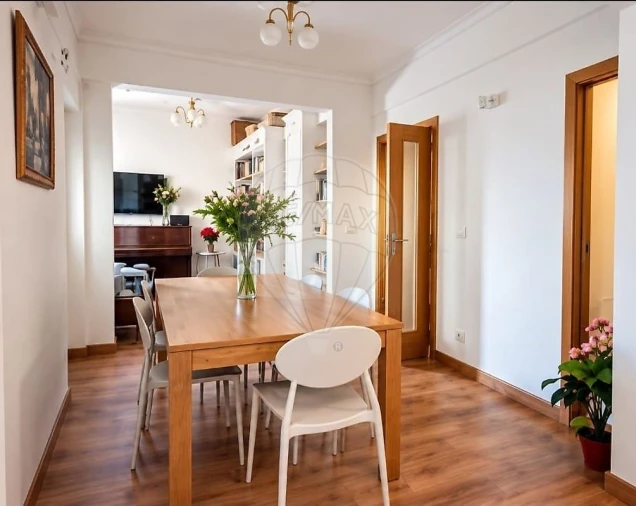 Apartamento T3 para Venda em Massamá e Monte Abraão Foto 5