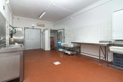 Moradia T5 para Venda em Samora Correia