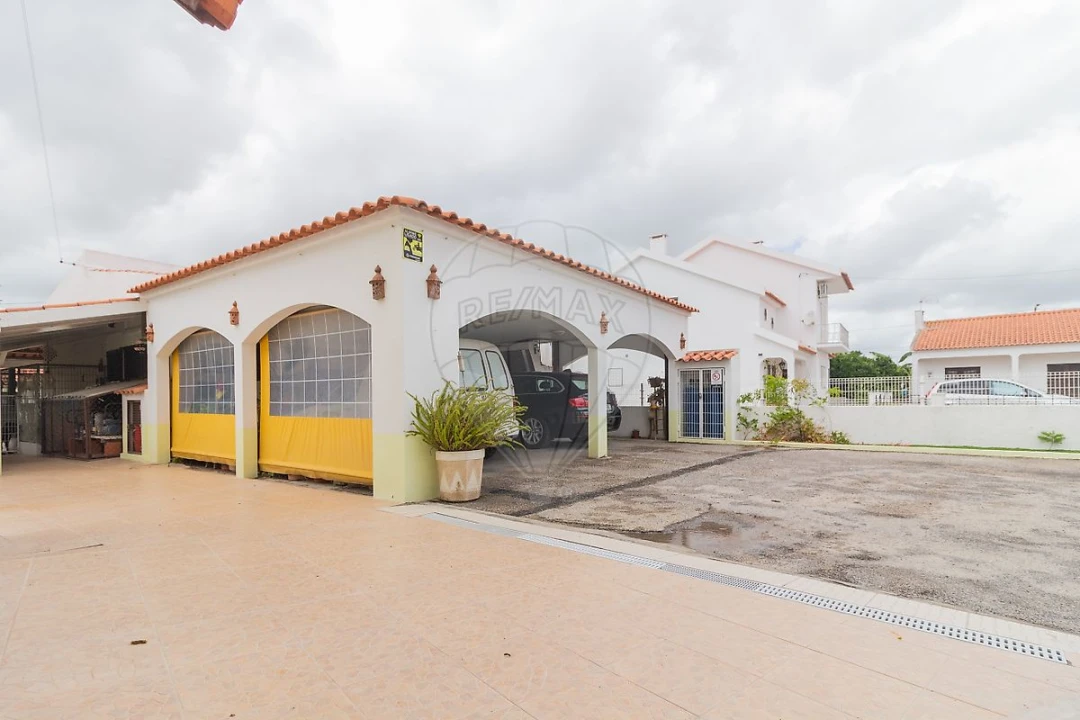 Moradia T5 para Venda em Samora Correia Foto 17