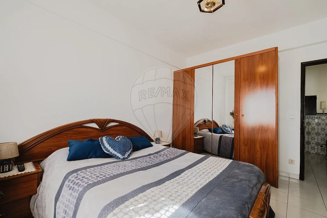 Apartamento T3 para Venda em Vila Franca de Xira Foto 1