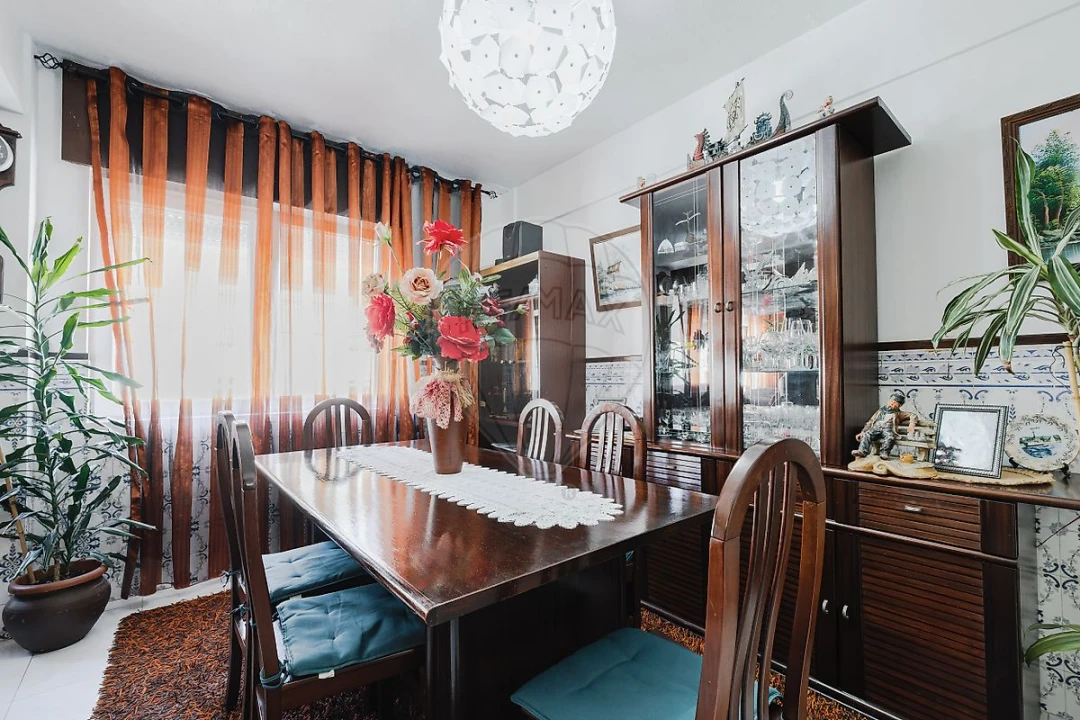 Apartamento T3 para Venda em Vila Franca de Xira Foto 15