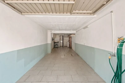Garagem para Arrendamento em União das Freguesias de Setúbal