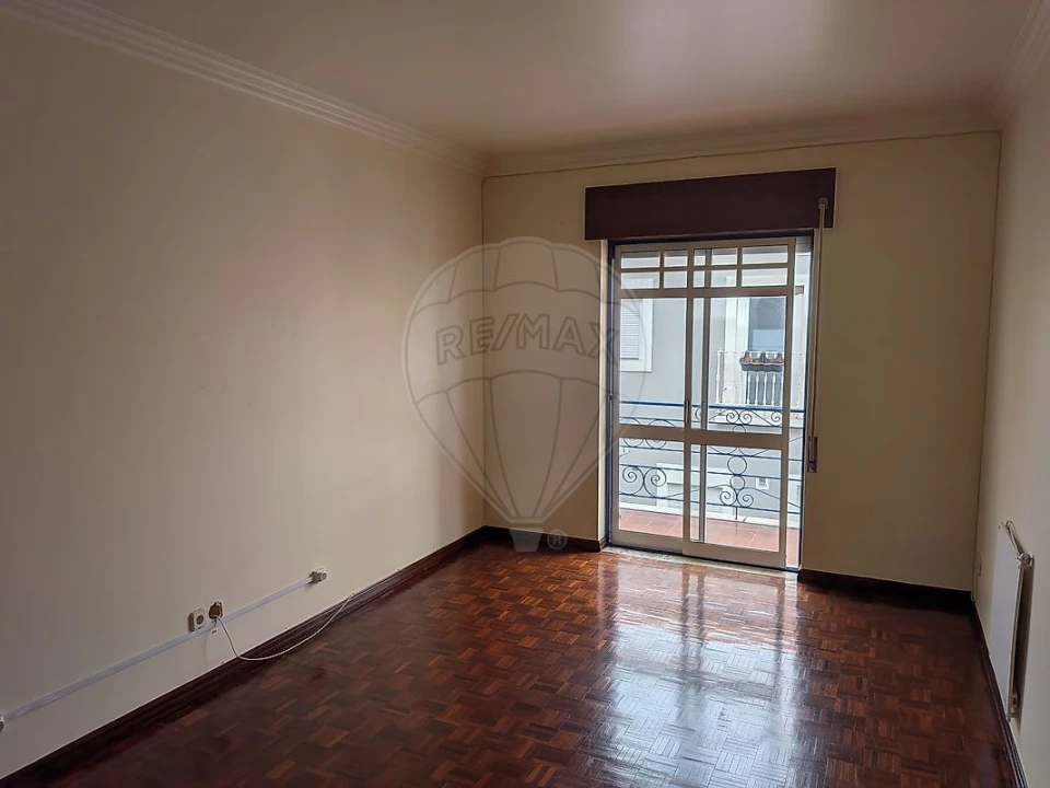 Apartamento T3 para Arrendamento em Alpiarça Foto 8