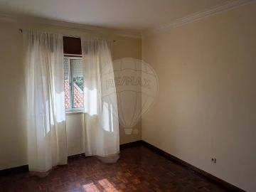 Apartamento T3 para Arrendamento em Alpiarça