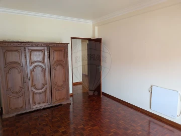 Apartamento T3 para Arrendamento em Alpiarça