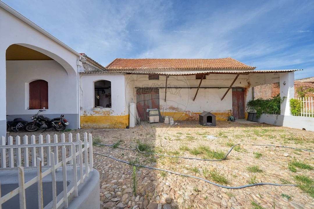 Moradia T4 para Venda em Alpiarça Foto 43