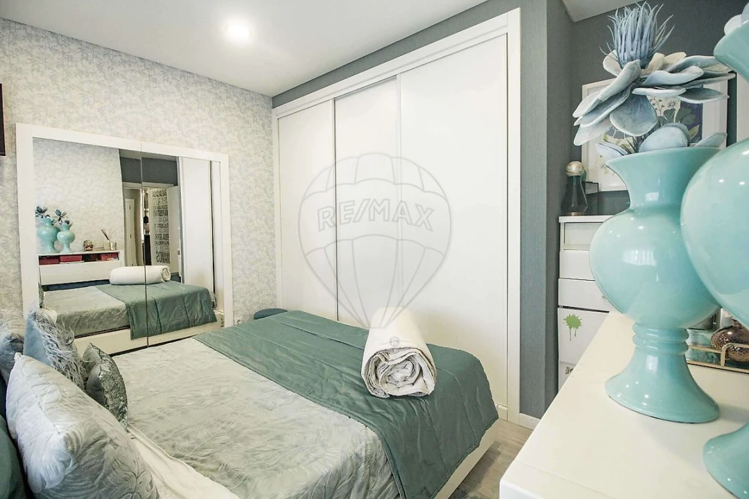 Moradia T4 para Venda em Ramada e Caneças Foto 42