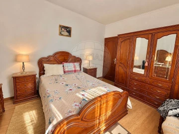 Apartamento T1 para Venda em Mafamude e Vilar do Paraíso