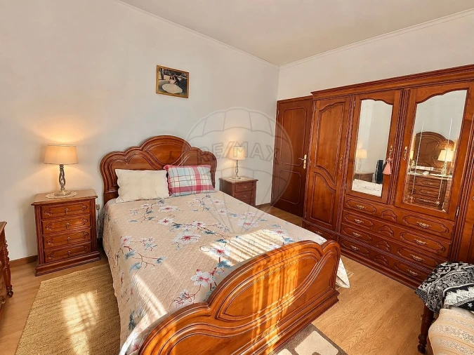 Apartamento T1 para Venda em Mafamude e Vilar do Paraíso Foto 7