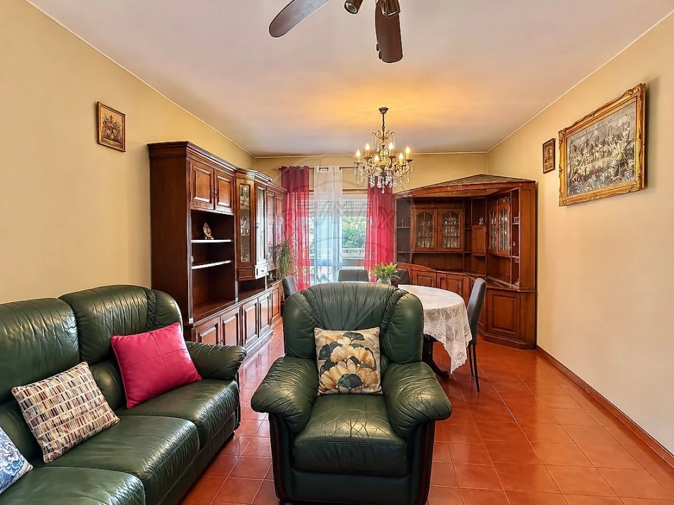 Apartamento T1 para Venda em Mafamude e Vilar do Paraíso Foto 10