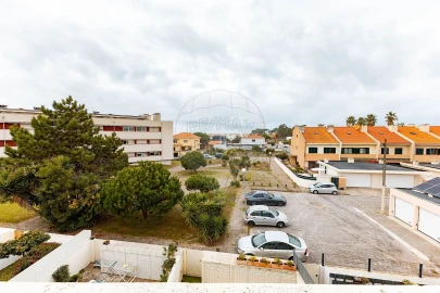 Moradia T3 para Arrendamento em Esmoriz