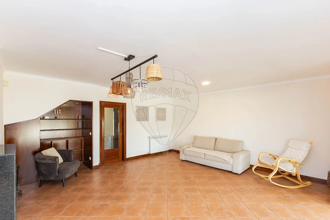 Moradia T3 para Arrendamento em Esmoriz Foto 13