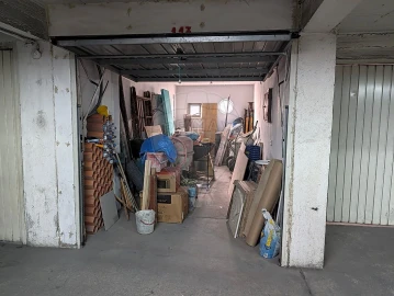 Garagem para Venda em Queluz e Belas