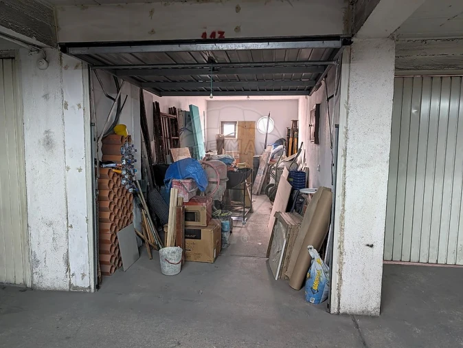 Garagem para Venda em Queluz e Belas Foto 10