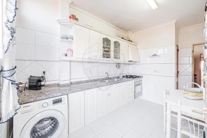 Apartamento T2 para Venda em Cacém e São Marcos