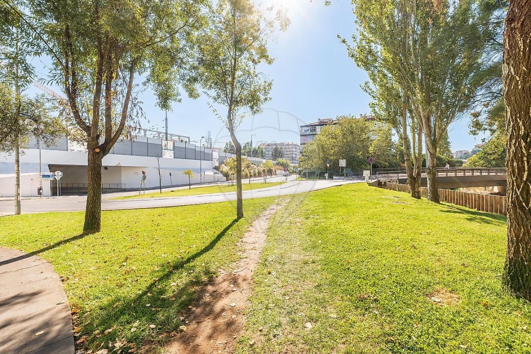 Apartamento T2 para Venda em Cacém e São Marcos Foto 1