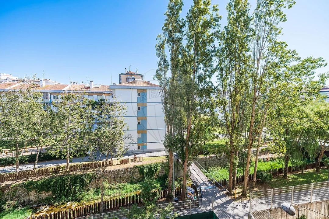 Apartamento T2 para Venda em Cacém e São Marcos Foto 19