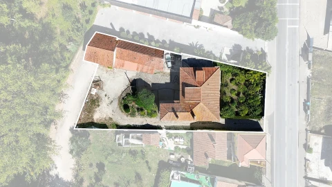 Moradia T6 para Venda em Azueira e Sobral da Abelheira