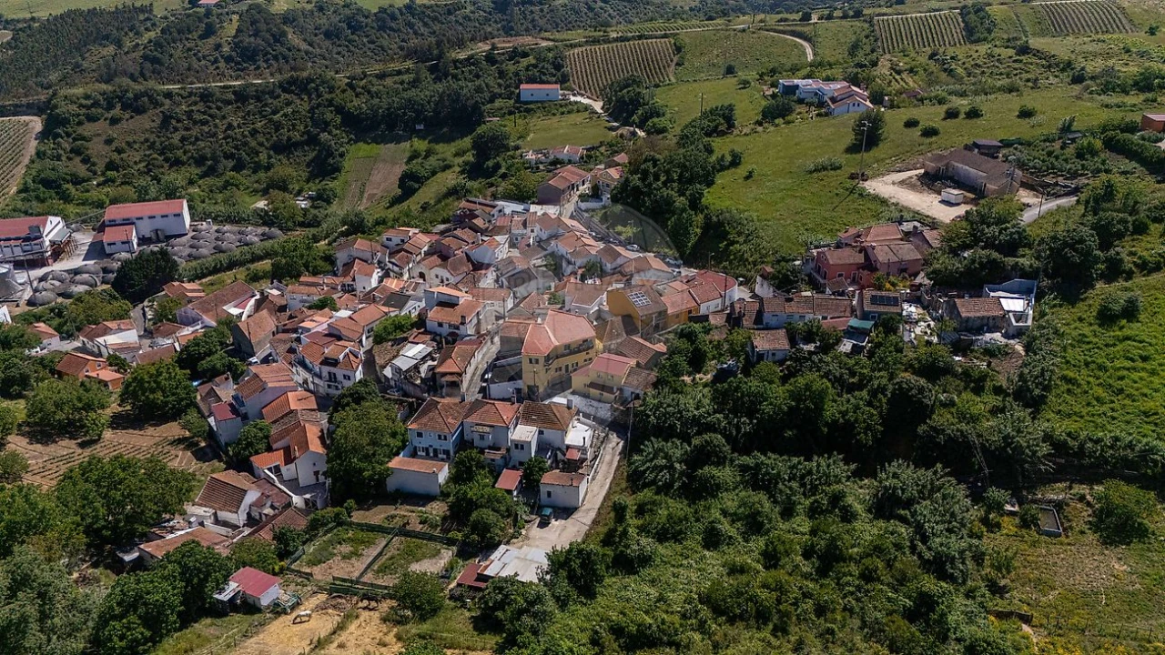 Moradia T2 para Venda em Aldeia Galega da Merceana e Aldeia Gavinha Foto 17