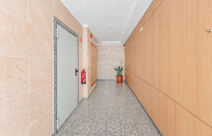 Apartamento T3 para Arrendamento em Santa Iria de Azoia, São João da Talha e Bobadela