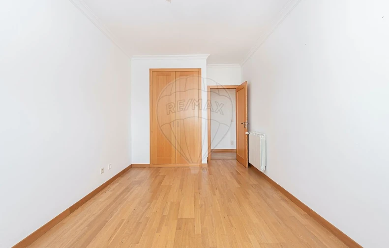 Apartamento T3 para Arrendamento em Santa Iria de Azoia, São João da Talha e Bobadela Foto 21
