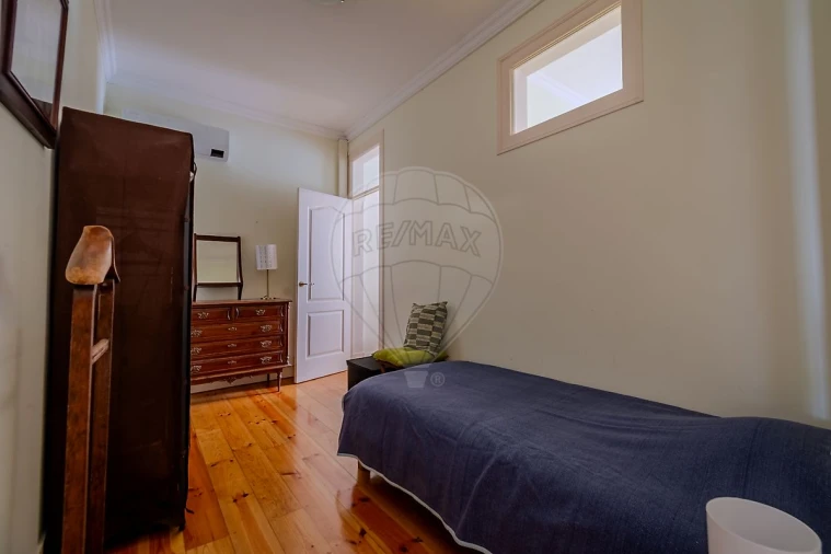 Apartamento T2 para Arrendamento em Santa Maria Maior Foto 7