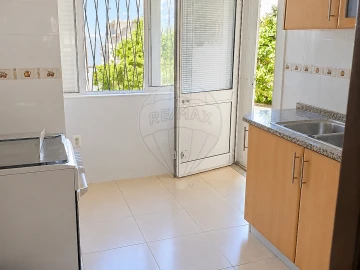 Moradia T3 para Venda em Oeiras e São Julião da Barra, Paço de Arcos e Caxias