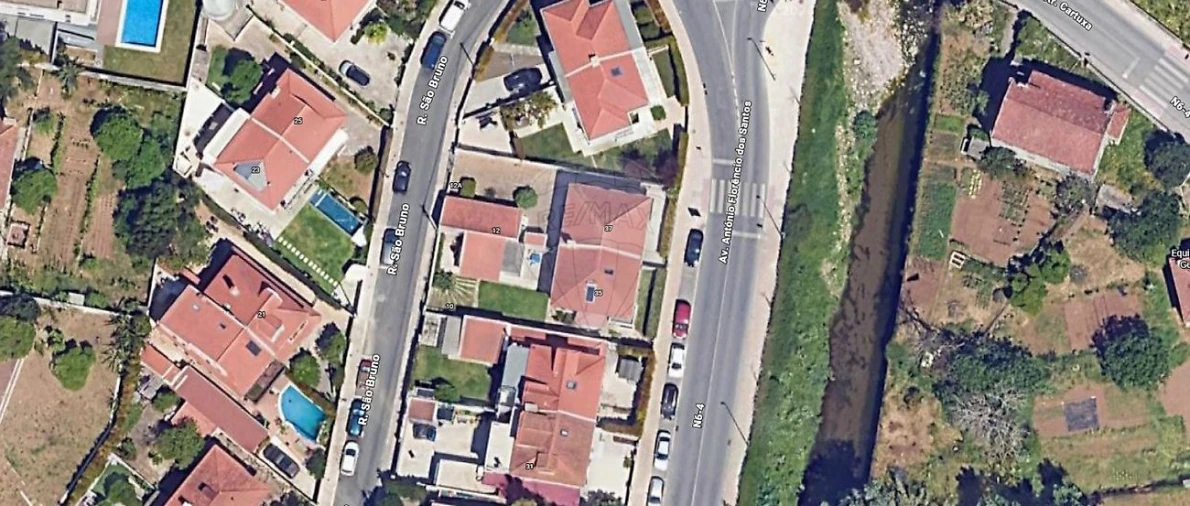 Moradia T3 para Venda em Oeiras e São Julião da Barra, Paço de Arcos e Caxias Foto 6