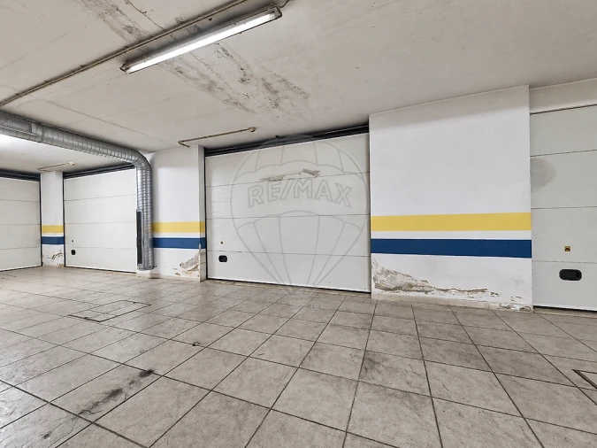 Apartamento T2 para Venda em Póvoa de Santo Adrião e Olival Basto Foto 34