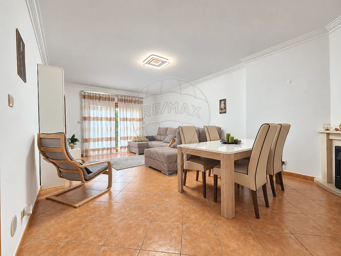 Apartamento T2 para Venda em Póvoa de Santo Adrião e Olival Basto Foto 21