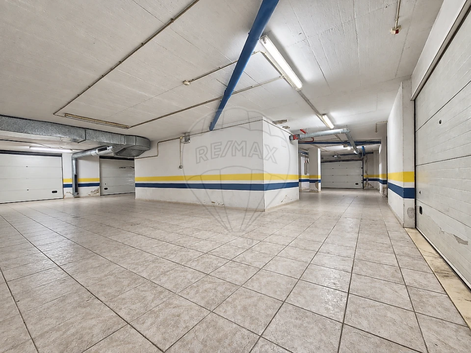 Apartamento T2 para Venda em Póvoa de Santo Adrião e Olival Basto Foto 31