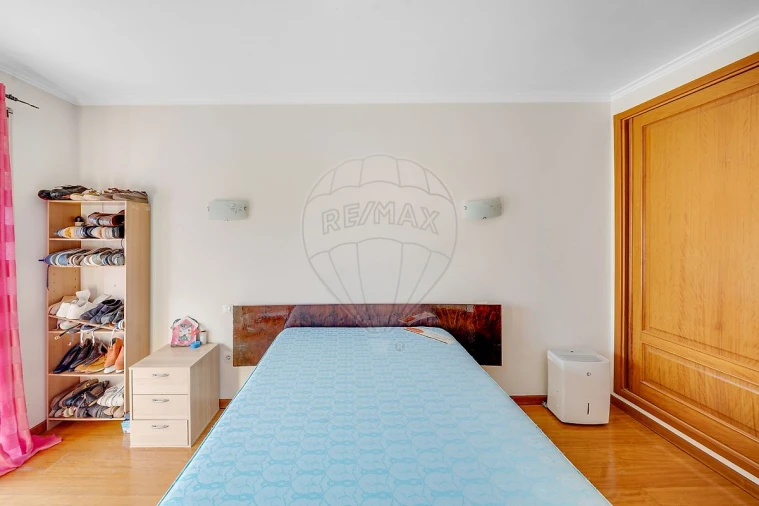 Apartamento T3 para Venda em Palhaça Foto 11