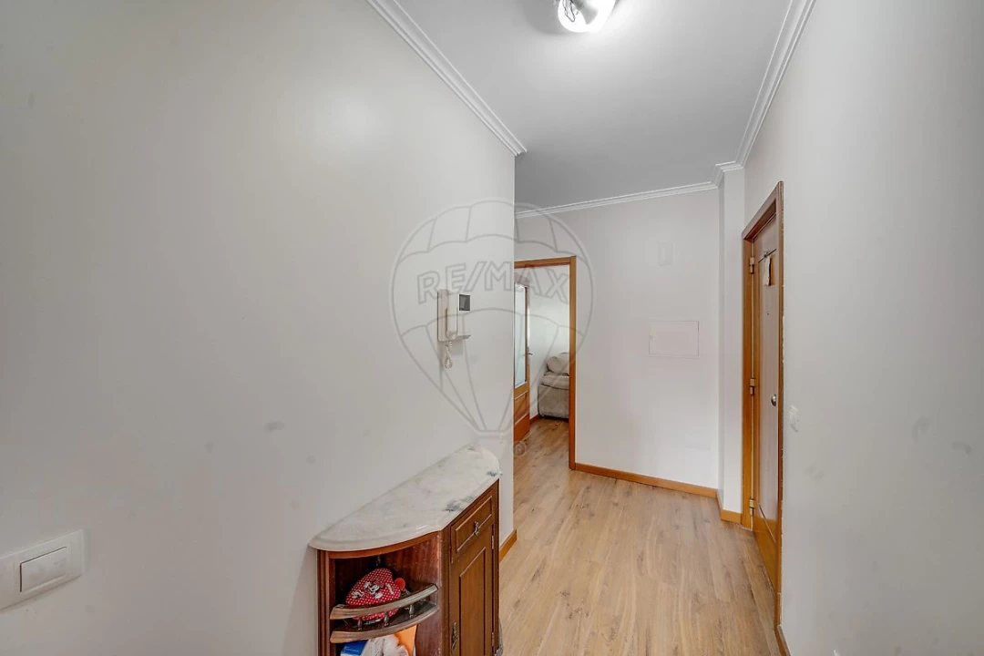 Apartamento T3 para Venda em Palhaça Foto 10