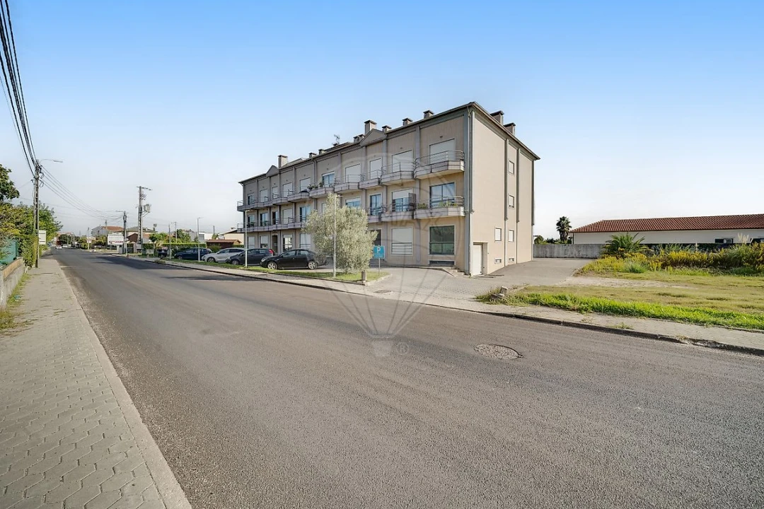 Apartamento T3 para Venda em Palhaça Foto 16