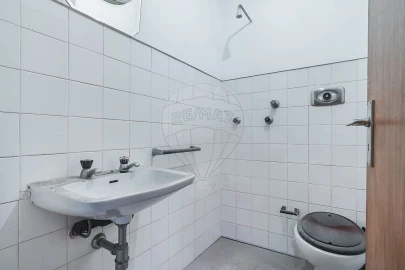 Apartamento T4 para Venda em Lordelo do Ouro e Massarelos