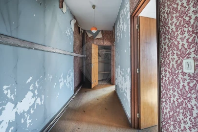 Apartamento T4 para Venda em Lordelo do Ouro e Massarelos